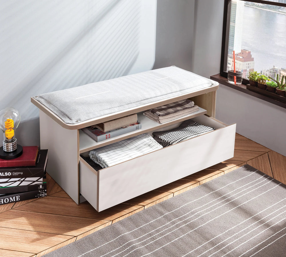 Pufi Modern Modera me Sirtar