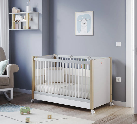 Baby Mino krevat per femije me rrota (60x120 cm)