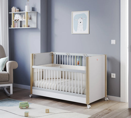 Baby Mino krevat per femije me rrota (60x120 cm)