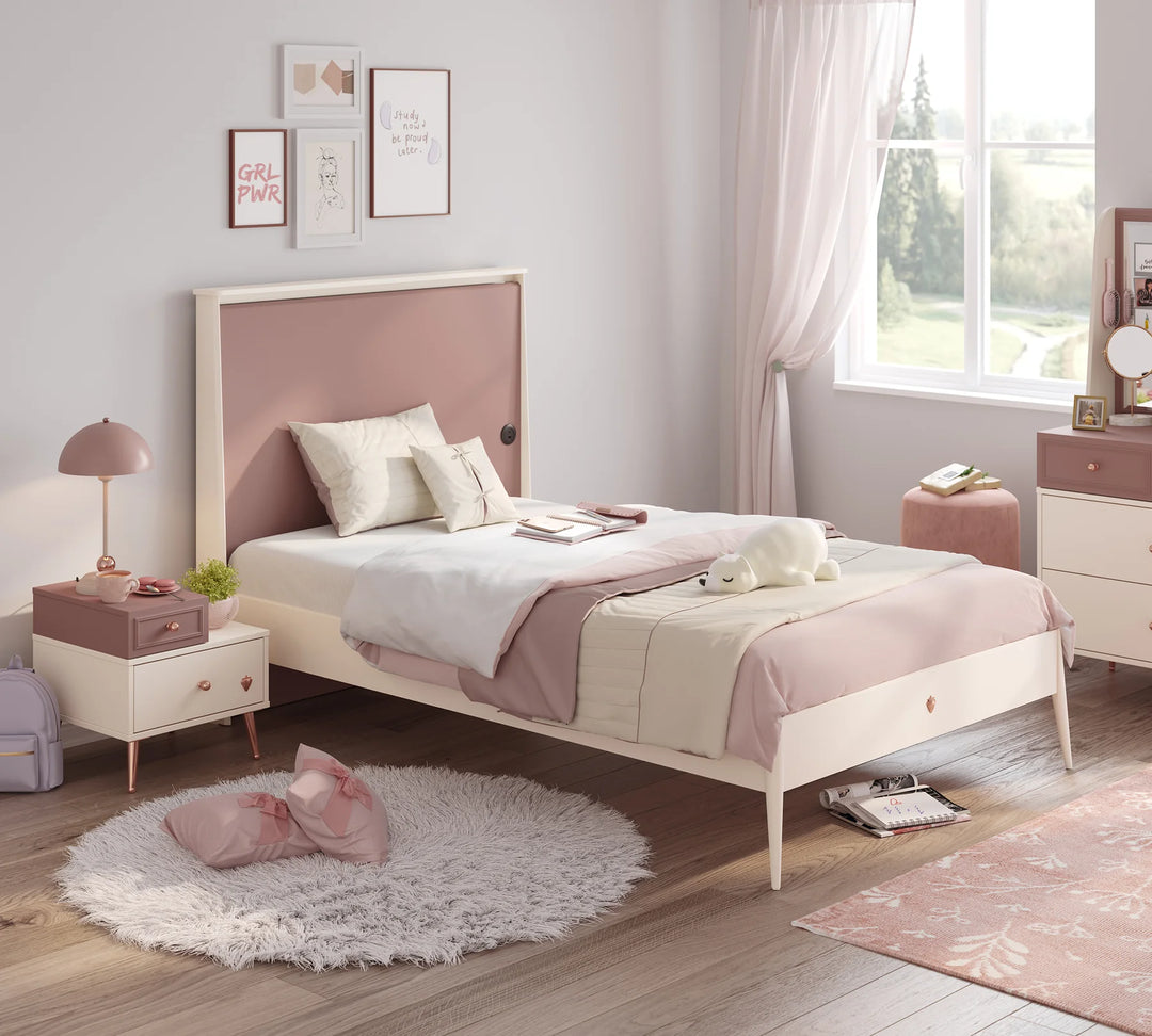 Krevat Elegance me Kokë të Drejtë