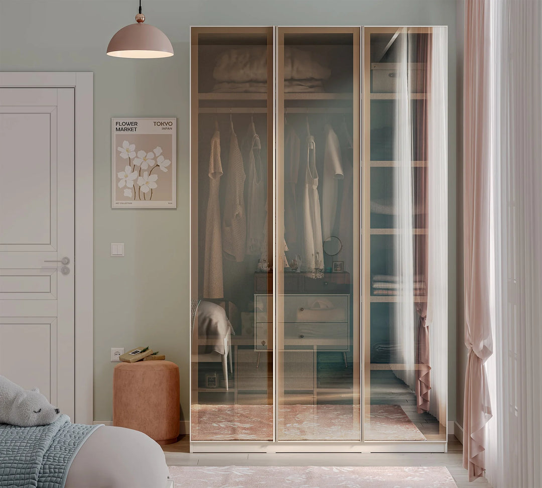 Garderoba Three-Door Cream me tre dyer xhami