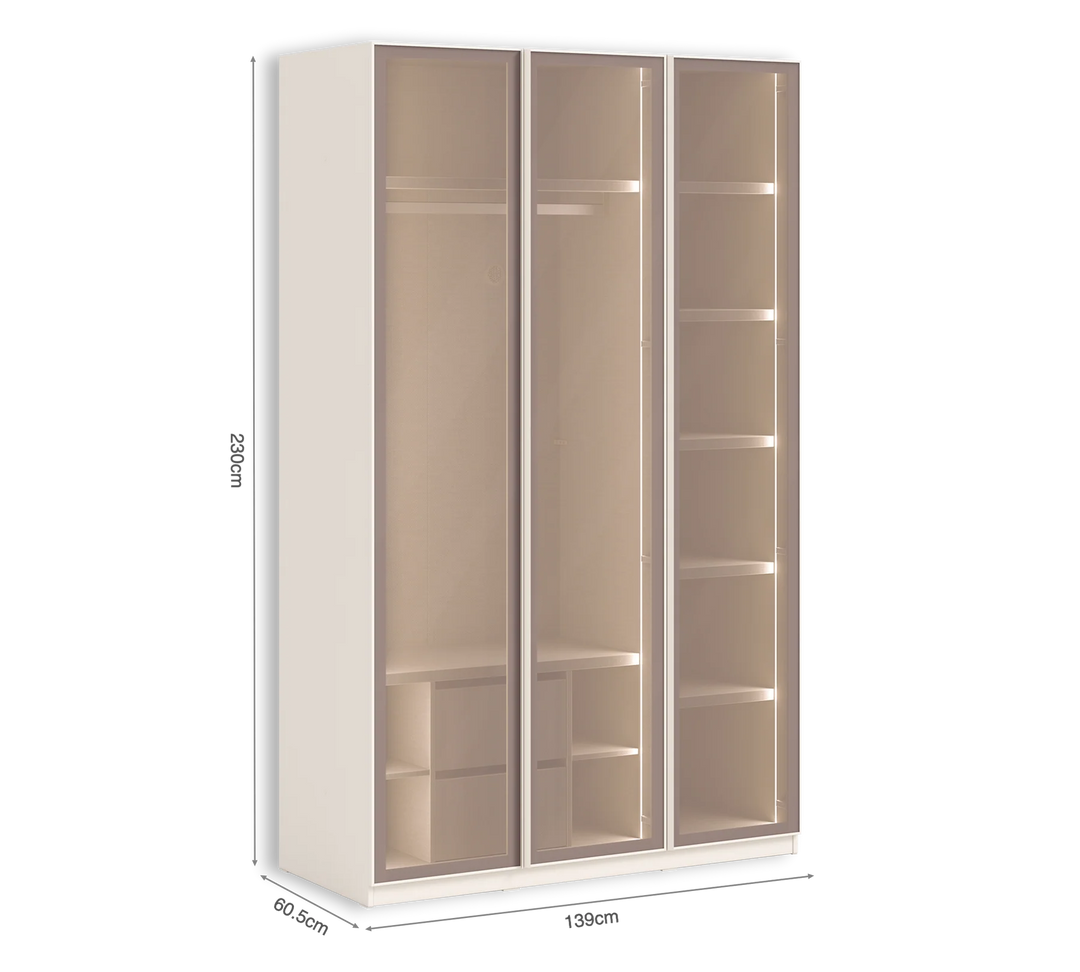 Garderoba Three-Door Cream me tre dyer xhami