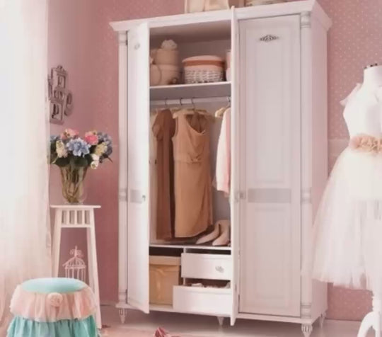 Romantic Dollap 3 Dyer